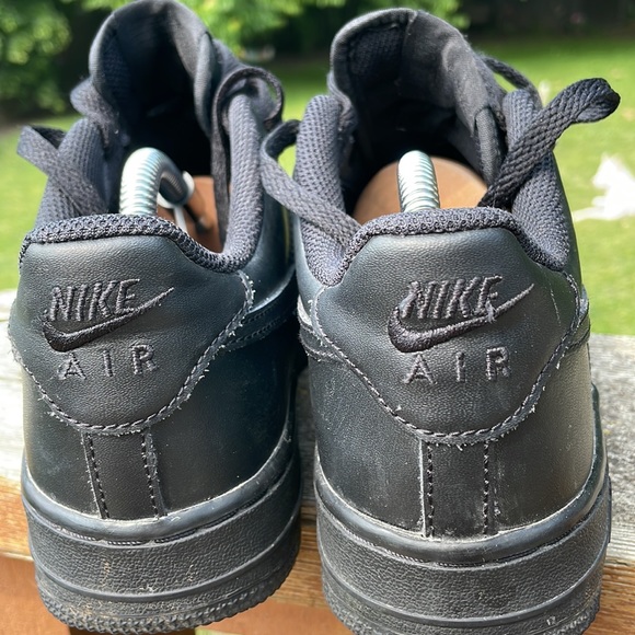 Nike Air Force 1 - Picture 3 of 6